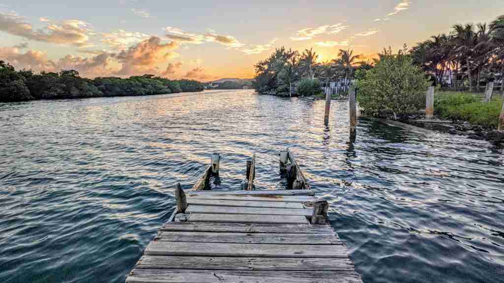 Jonesville Roatan the Most Beautiful Places in Honduras