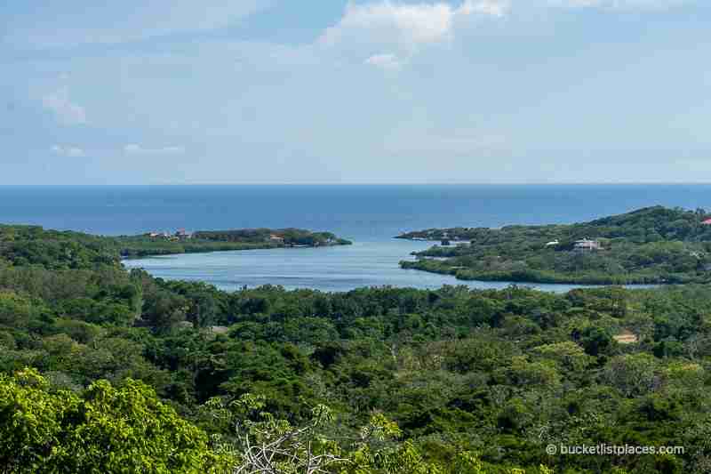 Roatan Honduras Travel Guide